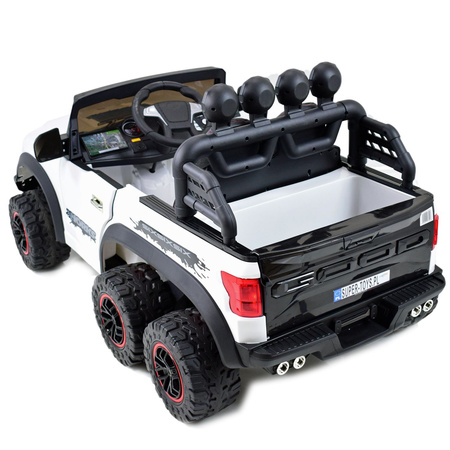 MEGA JEEP  WORKS SIX 4X4, 2 X 12V  MĘKKIE KOŁA, MIĘKKIE SIEDZENIE/JC003